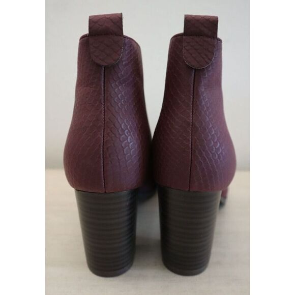 Journee Collection Women Sz 9 Wine/Burgundy Bellamy Block Heel Dress Bootie - Picture 2 of 7